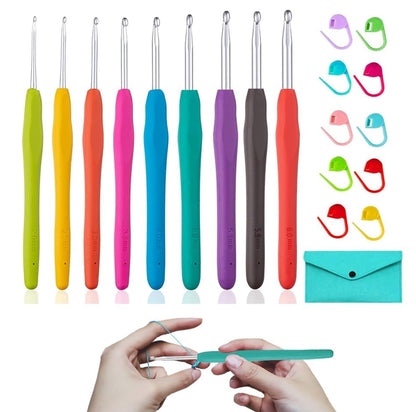 Yarniss Crochet Hooks,14 Size Ergonomic Crochet Hooks Set 2mm(B)-10mm(N)